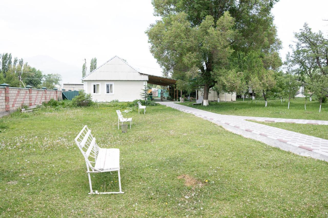 Guest House Jekshen Imeni Karla Marksa  Екстериор снимка